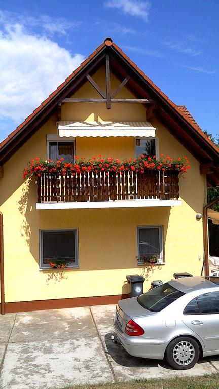 Akacfa Hortenzia Apartman Zalakaros Dış mekan fotoğraf