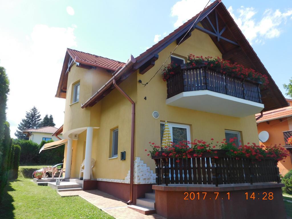 Akacfa Hortenzia Apartman Zalakaros Dış mekan fotoğraf